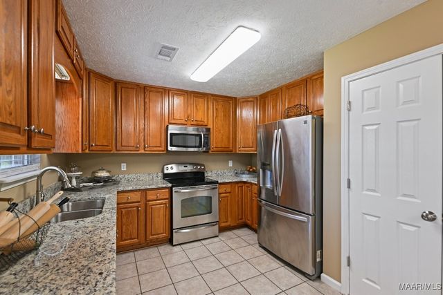 1603 Guiding Way ., Prattville, AL 36067