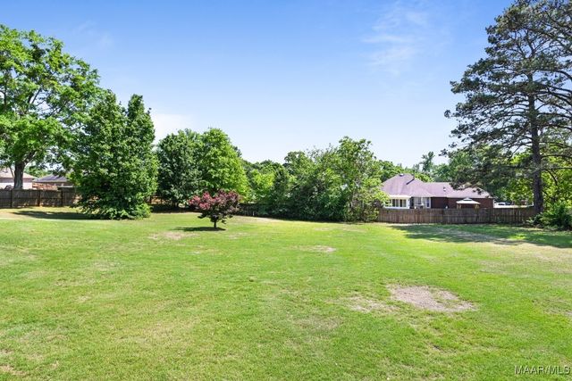 1603 Guiding Way ., Prattville, AL 36067