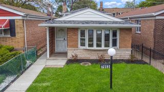 7953 S Stewart Avenue, Chicago, IL 60620