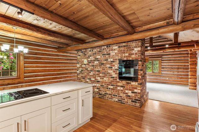 19125 233rd Avenue NE, Woodinville, WA 98077