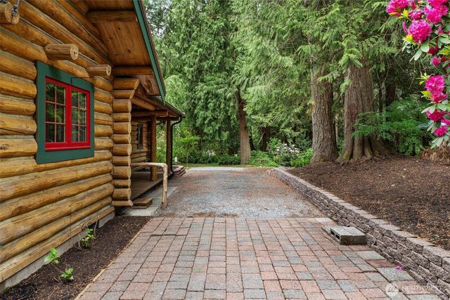 19125 233rd Avenue NE, Woodinville, WA 98077