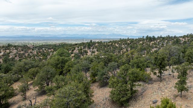 2567 Atalaya Hills Trail, Santa Fe, NM 87505