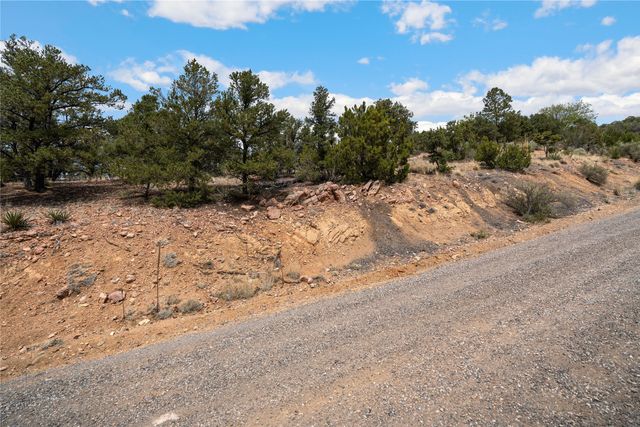 2567 Atalaya Hills Trail, Santa Fe, NM 87505