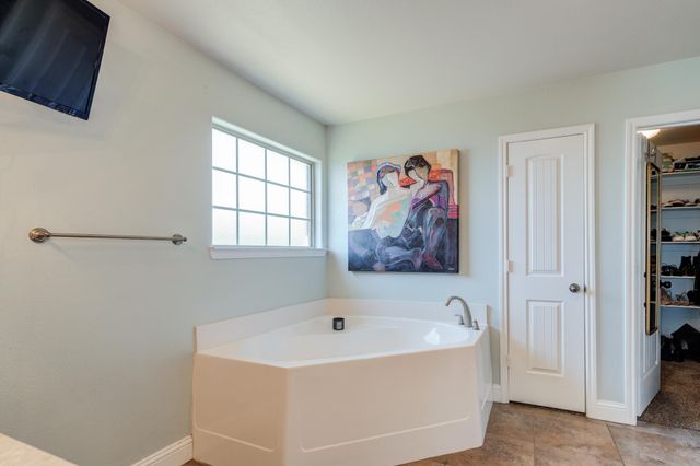 6513 Fordham Street, Lubbock, TX 79416