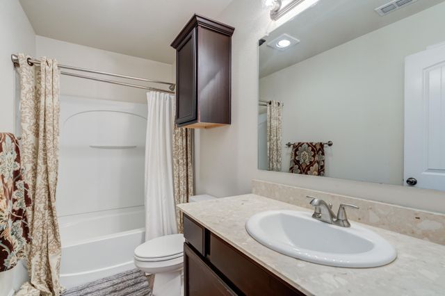 6513 Fordham Street, Lubbock, TX 79416