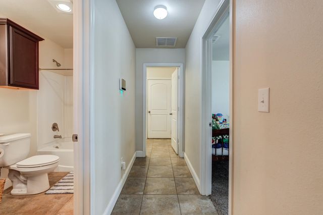 6513 Fordham Street, Lubbock, TX 79416