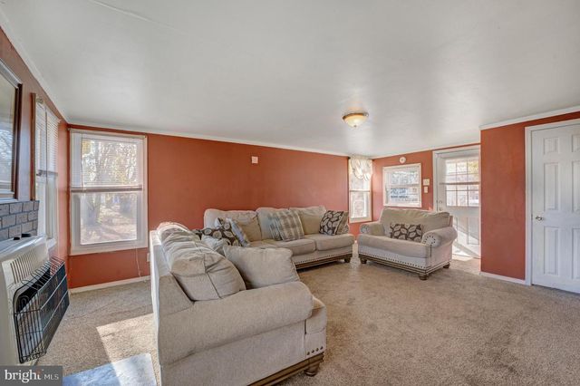 26 E GRIFFITH ST, Penns Grove, NJ 08069