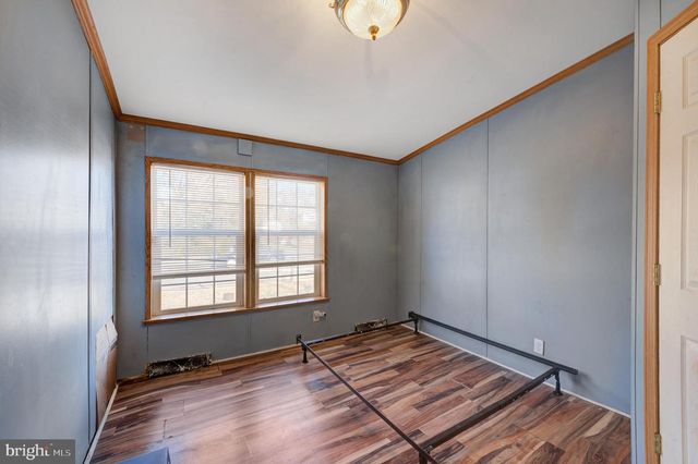 26 E GRIFFITH ST, Penns Grove, NJ 08069