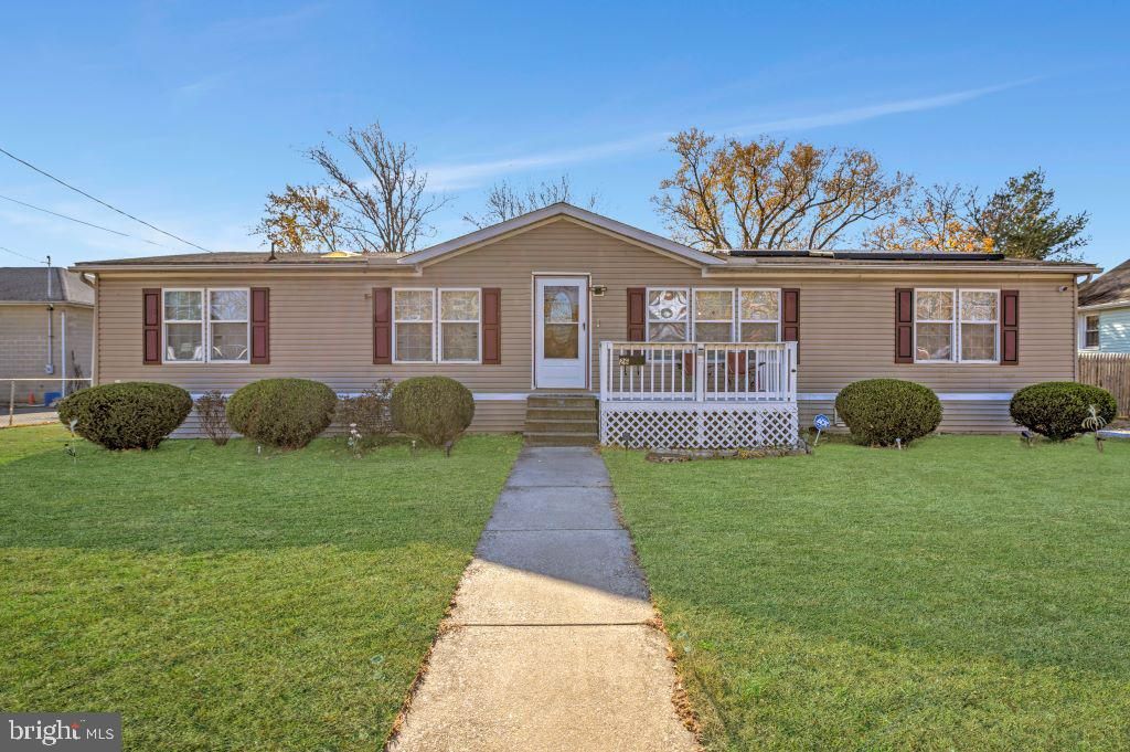 26 E GRIFFITH ST, Penns Grove, NJ 08069