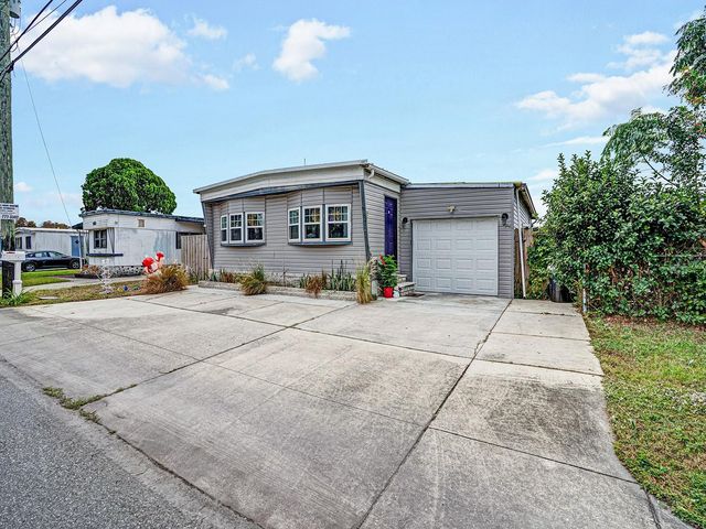 5124 DARLINGTON ROAD, Holiday, FL 34690