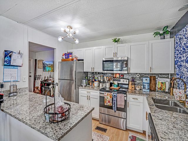 5124 DARLINGTON ROAD, Holiday, FL 34690