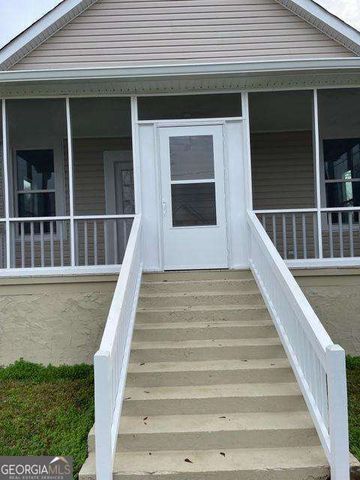 1605 Broad Street, Conyers, GA 30012