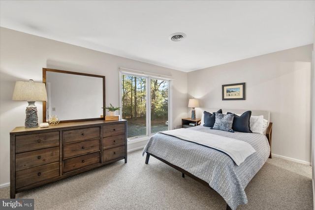 756D SALT POND RD, Bethany Beach, DE 19930