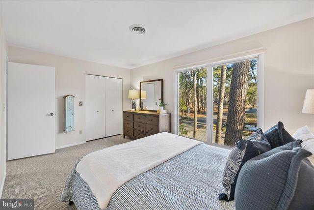 756D SALT POND RD, Bethany Beach, DE 19930
