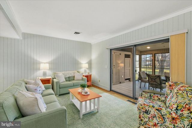756D SALT POND RD, Bethany Beach, DE 19930
