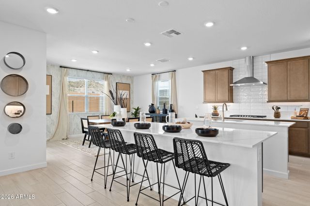 6998 W PINNACLE VISTA Drive, Peoria, AZ 85383