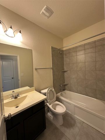 14114 Madrigal LN, Austin, TX 78660