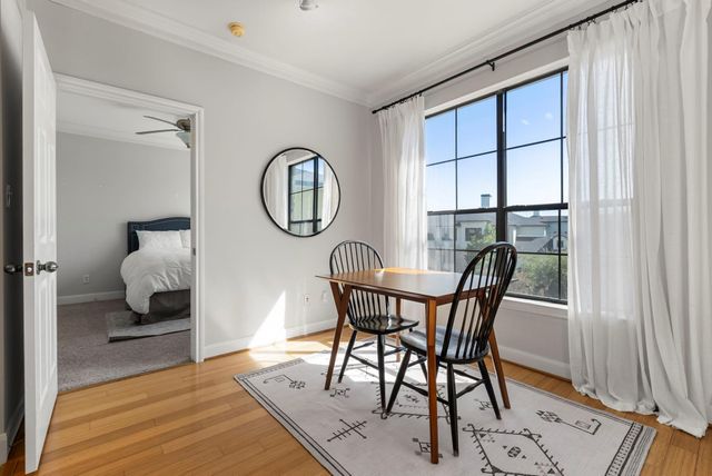 7701 Rialto BLVD 1426, Austin, TX 78735