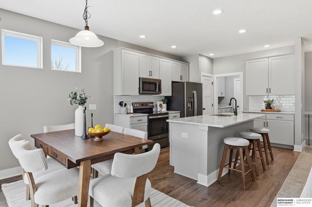 8230 N 173rd Street, Bennington, NE 68007