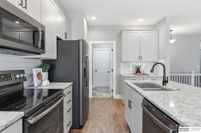 8230 N 173rd Street, Bennington, NE 68007