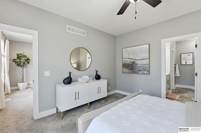 8230 N 173rd Street, Bennington, NE 68007