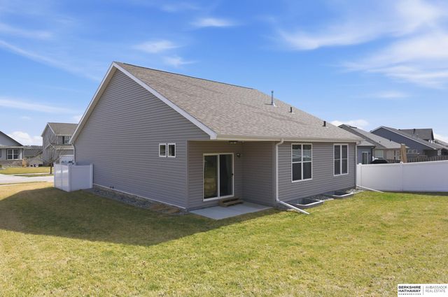 8230 N 173rd Street, Bennington, NE 68007