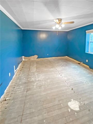 26 McNair Ave, Burgettstown Boro, PA 15078