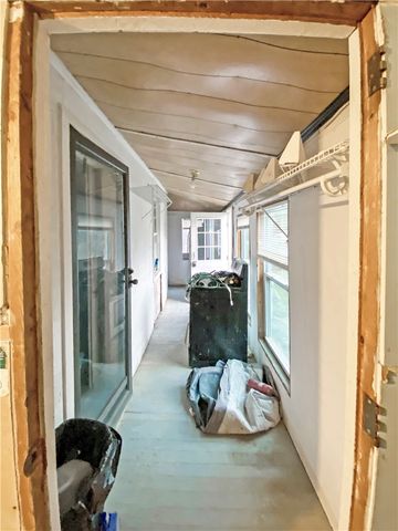 26 McNair Ave, Burgettstown Boro, PA 15078