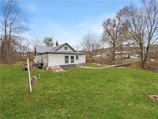 26 McNair Ave, Burgettstown Boro, PA 15078