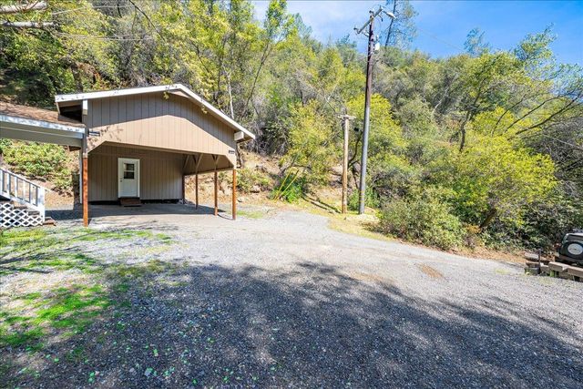 1302 Nicks Ln, Placerville, CA 95667