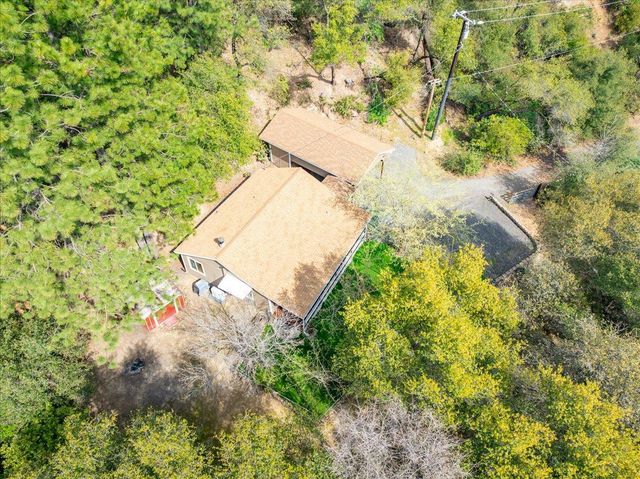 1302 Nicks Ln, Placerville, CA 95667