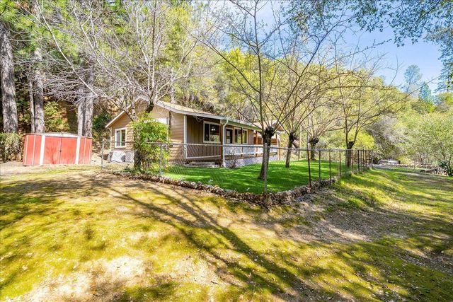1302 Nicks Ln, Placerville, CA 95667