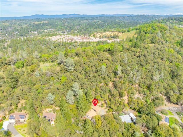 1302 Nicks Ln, Placerville, CA 95667