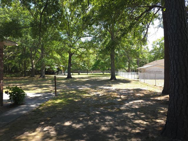 1541 Fort Johnson Road, Charleston, SC 29412
