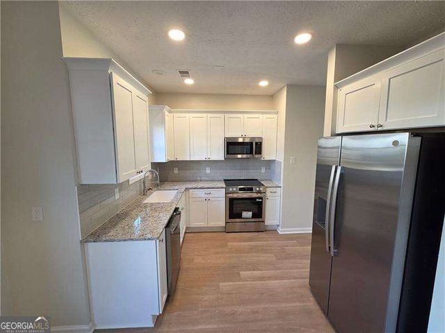 2555 Flat Shoals Road 2701, Atlanta, GA 30349