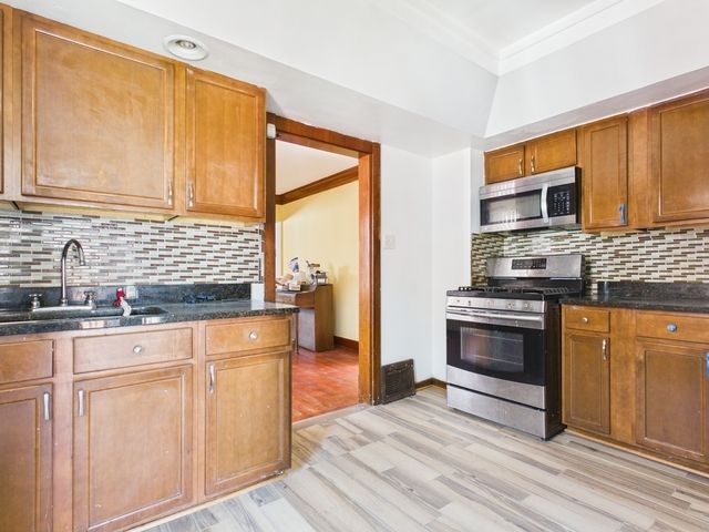 340 156TH Place, Calumet City, IL 60409