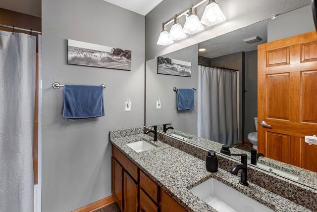 852 Ashley AVENUE, Port Washington, WI 53074
