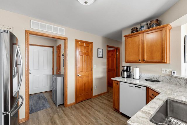 852 Ashley AVENUE, Port Washington, WI 53074