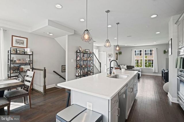 2910 PINEBROOK RD, Landover, MD 20785