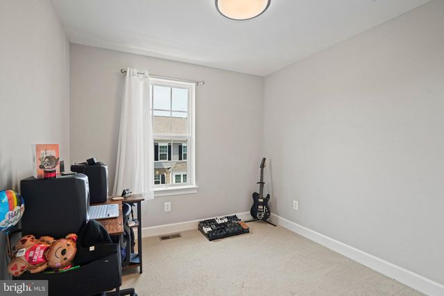 2910 PINEBROOK RD, Landover, MD 20785