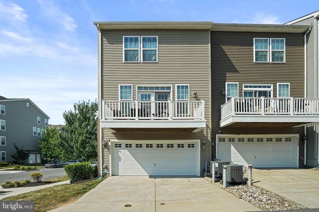 2910 PINEBROOK RD, Landover, MD 20785