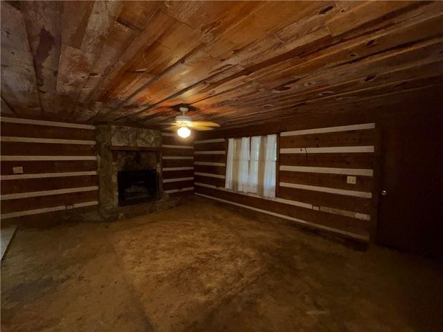 6545 Pleasant Drive, Winston, GA 30187