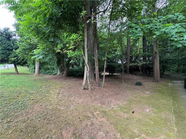 6545 Pleasant Drive, Winston, GA 30187