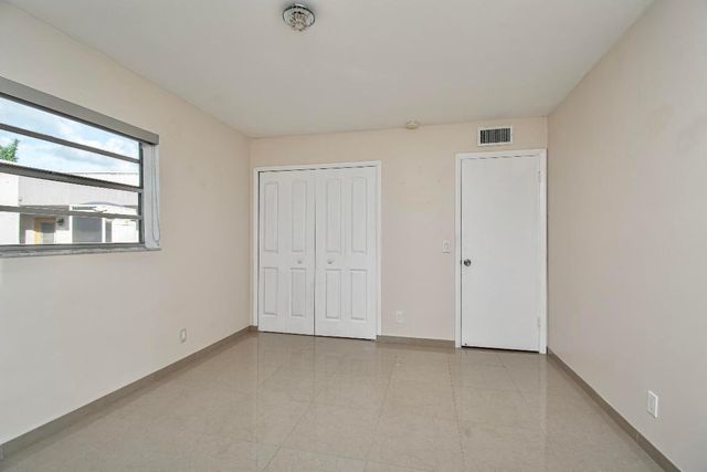 471 Capri J 471, Delray Beach, FL 33484