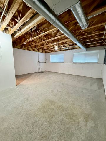 4354 Shooting Star Drive, Island Lake, IL 60042