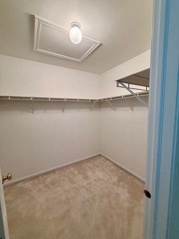 4354 Shooting Star Drive, Island Lake, IL 60042