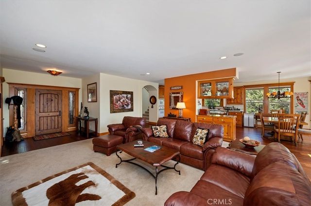 483 Emerald, Lake Arrowhead, CA 92352