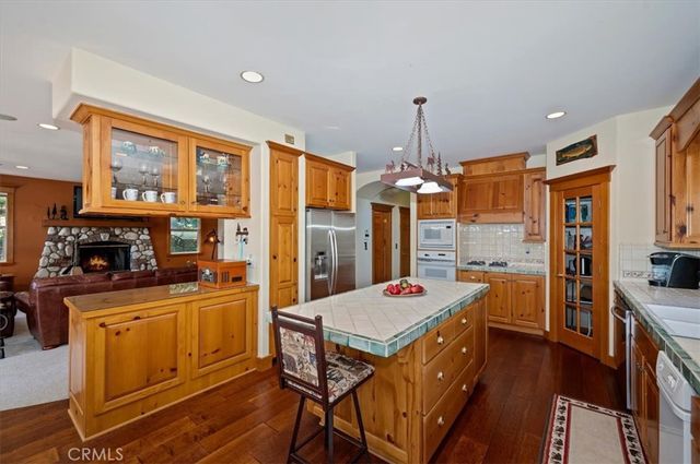 483 Emerald, Lake Arrowhead, CA 92352