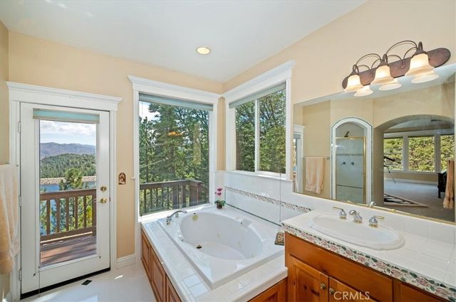 483 Emerald, Lake Arrowhead, CA 92352