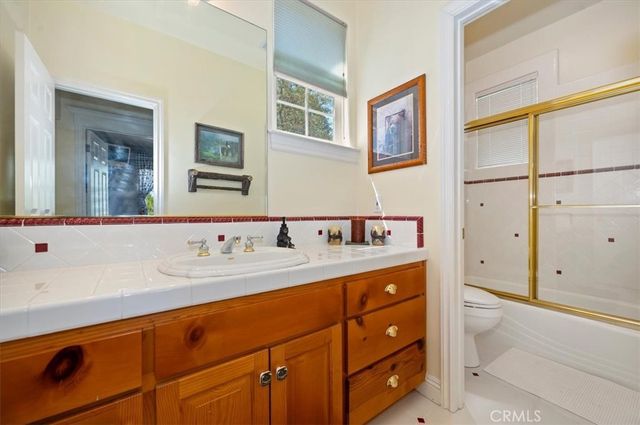 483 Emerald, Lake Arrowhead, CA 92352